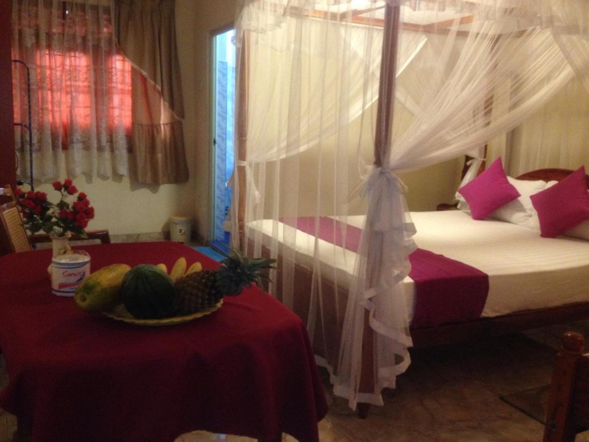 טנגלה Jaya Home Stay מראה חיצוני תמונה