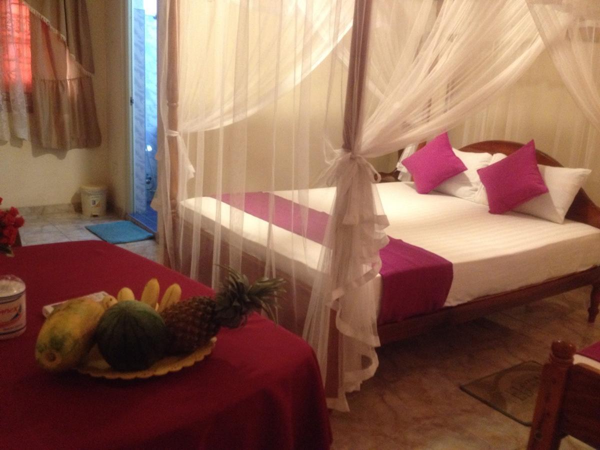 טנגלה Jaya Home Stay מראה חיצוני תמונה